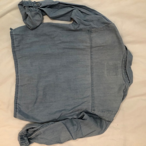 Abercrombie & Fitch Button-up Cinched Denim Shirt - Picture 3 of 5